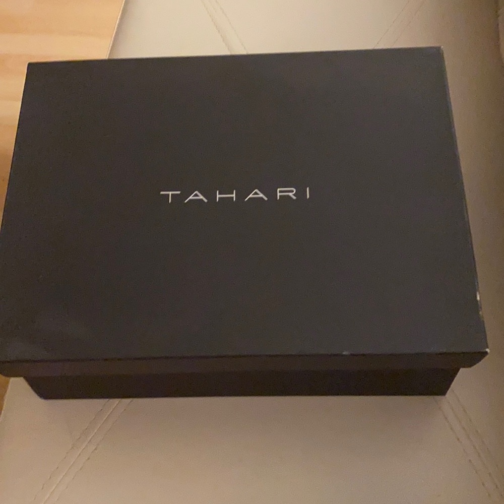 Women shoe